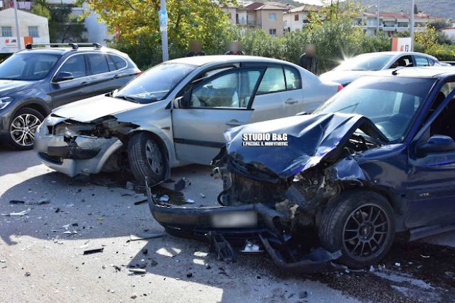 &Tau;&rho;&omicron;&chi;&alpha;ί&omicron; &alpha;&tau;ύ&chi;&eta;&mu;&alpha; &mu;&epsilon; &sigma;&phi;&omicron;&delta;&rho;ή &sigma;ύ&gamma;&kappa;&rho;&omicron;&upsilon;&sigma;&eta; &alpha;&upsilon;&tau;&omicron;&kappa;&iota;&nu;ή&tau;&omega;&nu; έ&xi;&omega; &alpha;&pi;ό Super Market &sigma;&tau;&omicron; &Nu;&alpha;ύ&pi;&lambda;&iota;&omicron;