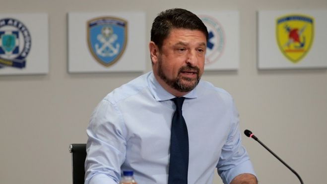 &Sigma;&chi;&epsilon;&delta;ό&nu; &pi;&alpha;&nu;&tau;&omicron;ύ &upsilon;&pi;&omicron;&chi;&rho;&epsilon;&omega;&tau;&iota;&kappa;ή &eta; &chi;&rho;ή&sigma;&eta; &mu;ά&sigma;&kappa;&alpha;&sigmaf; &alpha;&pi;ό &tau;&eta;&nu; &Tau;&epsilon;&tau;ά&rho;&tau;&eta;!