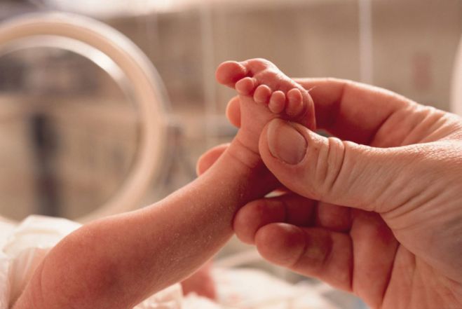 Κορωνοϊός - Πάτρα | Μωρό 2,5 μηνών και ένα παιδί εξετάζονται ως ύποπτα κρούσματα