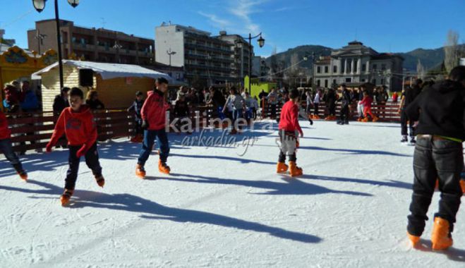 &Delta;ή&mu;&omicron;&sigmaf; &Tau;&rho;ί&pi;&omicron;&lambda;&eta;&sigmaf;: &Sigma;&chi;&epsilon;&delta;&iota;ά&zeta;&epsilon;&iota; &Chi;&rho;&iota;&sigma;&tau;&omicron;&upsilon;&gamma;&epsilon;&nu;&nu;&iota;ά&tau;&iota;&kappa;&omicron; &Chi;&omega;&rho;&iota;ό &kappa;&alpha;&iota; &zeta;&eta;&tau;ά &tau;&eta; &sigma;&tau;ή&rho;&iota;&xi;&eta; &tau;&omega;&nu; &epsilon;&pi;&alpha;&gamma;&gamma;&epsilon;&lambda;&mu;&alpha;&tau;&iota;ώ&nu; &tau;&eta;&sigmaf; &pi;ό&lambda;&eta;&sigmaf;!