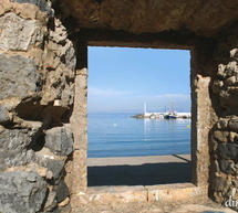 &Tau;&omicron; &pi;&alpha;&nu;έ&mu;&omicron;&rho;&phi;&omicron; &lambda;&iota;&mu;&alpha;&nu;ά&kappa;&iota; &sigma;&tau;&alpha; &Pi;&omicron;ύ&lambda;&iota;&theta;&rho;&alpha; &Kappa;&upsilon;&nu;&omicron;&upsilon;&rho;ί&alpha;&sigmaf; (ph)