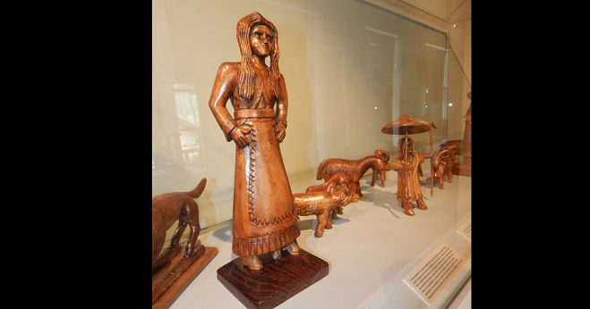 &Delta;ά&rho;&alpha; - &Alpha;&phi;&iota;&epsilon;&rho;&omega;&mu;έ&nu;&omicron; &sigma;&tau;&eta; &Mu;&eta;&tau;έ&rho;&alpha; &tau;&omicron; &Mu;&omicron;&upsilon;&sigma;&epsilon;&iota;&alpha;&kappa;ό έ&kappa;&theta;&epsilon;&mu;&alpha; &tau;&omicron;&upsilon; &Mu;&alpha;ΐ&omicron;&upsilon;!