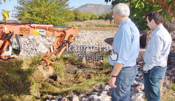 Καθαρίστηκαν ρέματα στο Κορύθιο για να μην πλημμυρίσουμε το χειμώνα! (vd)