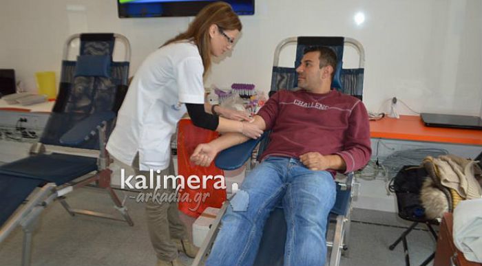 &Mu;έ&chi;&rho;&iota; &tau;&eta;&nu; &Pi;&alpha;&rho;&alpha;&sigma;&kappa;&epsilon;&upsilon;ή &tau;&omicron; &Epsilon;&rho;&gamma;&alpha;&sigma;&tau;ή&rho;&iota;&omicron; &Epsilon;&nu;&eta;&mu;έ&rho;&omega;&sigma;&eta;&sigmaf; &tau;&omicron;&upsilon; &laquo;&Chi;&alpha;&mu;ό&gamma;&epsilon;&lambda;&omicron;&upsilon;&raquo; &sigma;&tau;&eta;&nu; &Tau;&rho;ί&pi;&omicron;&lambda;&eta; (vd)