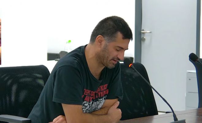 &Lambda;&alpha;ϊ&kappa;ή &Sigma;&upsilon;&sigma;&pi;&epsilon;ί&rho;&omega;&sigma;&eta; &Mu;&epsilon;&gamma;&alpha;&lambda;ό&pi;&omicron;&lambda;&eta;&sigmaf;: "&Tau;&alpha; &Epsilon;&pi;&iota;&chi;&epsilon;&iota;&rho;&eta;&mu;&alpha;&tau;&iota;&kappa;ά &Pi;ά&rho;&kappa;&alpha; &upsilon;&pi;&eta;&rho;&epsilon;&tau;&omicron;ύ&nu; &tau;&alpha; &kappa;έ&rho;&delta;&eta; &tau;&omega;&nu; &omicron;&mu;ί&lambda;&omega;&nu; &kappa;&alpha;&iota; ό&chi;&iota; &tau;&iota;&sigmaf; &lambda;&alpha;ϊ&kappa;έ&sigmaf; &alpha;&nu;ά&gamma;&kappa;&epsilon;&sigmaf;"