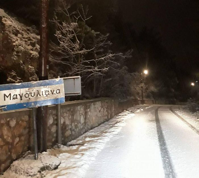Χιόνισε το βράδυ στα Μαγούλιανα!