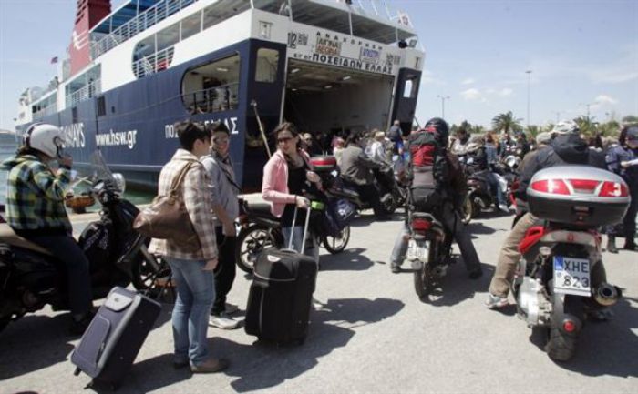 Πόσο αυξάνονται από σήμερα τα ακτοπλοϊκά εισιτήρια!