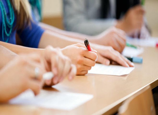 &Tau;&omicron; &pi;&rho;ό&gamma;&rho;&alpha;&mu;&mu;&alpha; &epsilon;&xi;&epsilon;&tau;ά&sigma;&epsilon;&omega;&nu; &sigma;&epsilon; &Gamma;&upsilon;&mu;&nu;ά&sigma;&iota;&alpha; &kappa;&alpha;&iota; &Gamma;&Epsilon;&Lambda; &sigma;&tau;&eta;&nu; &Alpha;&rho;&kappa;&alpha;&delta;ί&alpha;