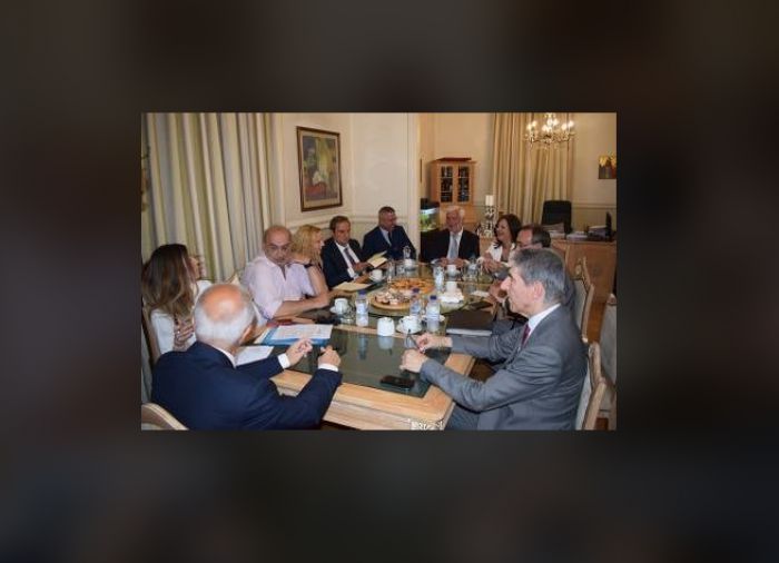 Νικολάκου: "Όσοι νομίζουν ότι έχουμε ... ξεχάσει τη λάσπη και τη συκοφαντία, είναι μακριά νυχτωμένοι"