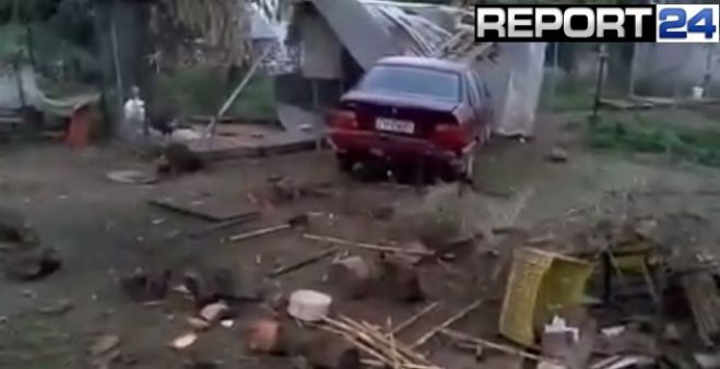 &Alpha;&upsilon;&tau;&omicron;&kappa;ί&nu;&eta;&tau;&omicron; &sigma;&tau;&eta;&nu; &Sigma;&pi;ά&rho;&tau;&eta; &mu;&pi;ή&kappa;&epsilon; &sigma;&epsilon;&hellip; &kappa;&omicron;&tau;έ&tau;&sigma;&iota;! (vd)