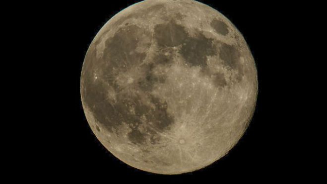 Σήμερα το βράδυ η πρώτη σούπερ - Σελήνη για το 2018!