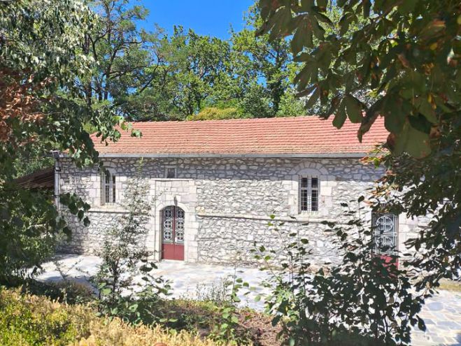 &Eta; &Mu;&epsilon;&tau;&alpha;&mu;ό&rho;&phi;&omega;&sigma;&eta; &tau;&omicron;&upsilon; &Sigma;&omega;&tau;ή&rho;&omicron;&sigmaf; &sigma;&tau;&iota;&sigmaf; &Alpha;&rho;&alpha;&chi;&alpha;&mu;ή&tau;&epsilon;&sigmaf; &ndash; &Mu;&iota;&alpha; &gamma;&iota;&omicron;&rho;&tau;ή &pi;ί&sigma;&tau;&eta;&sigmaf;, &pi;&alpha;&rho;ά&delta;&omicron;&sigma;&eta;&sigmaf; &kappa;&alpha;&iota; &sigma;&upsilon;&nu;ά&nu;&tau;&eta;&sigma;&eta;&sigmaf;&nbsp;
