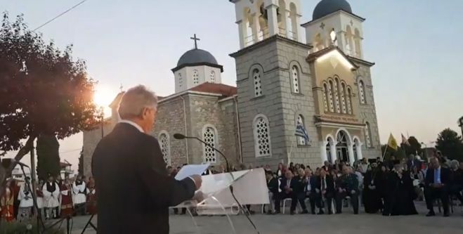 Live &tau;&alpha; &alpha;&pi;&omicron;&kappa;&alpha;&lambda;&upsilon;&pi;&tau;ή&rho;&iota;&alpha; &tau;&eta;&sigmaf; &pi;&rho;&omicron;&tau;&omicron;&mu;ή&sigmaf; &tau;&omicron;&upsilon; &Mu;&alpha;&nu;ώ&lambda;&eta; &Delta;&omicron;ύ&nu;&iota;&alpha; &sigma;&tau;&eta;&nu; &Tau;&rho;ί&pi;&omicron;&lambda;&eta;!
