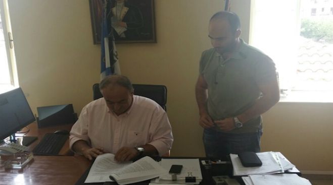 Ξεκινά το έργο της πλατείας των Κάτω Βερβένων (vd)