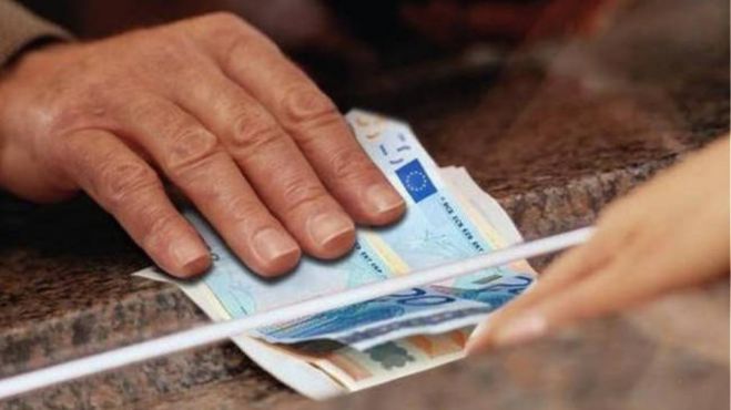 Συντάξεις | Επιστρέφουν αναδρομικά έως και 466 ευρώ στις επικουρικές (πίνακες)