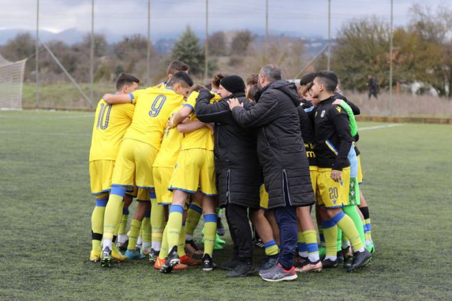 &Omicron; &Alpha;&sigma;&tau;έ&rho;&alpha;&sigmaf; &sigma;&tau;&omicron; &tau;&omicron;&upsilon;&rho;&nu;&omicron;&upsilon;ά "ATTICA TALENT"