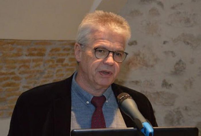 &Gamma;ώ&gamma;&omicron;&sigmaf;: &laquo;2.000 &tau;&alpha; &eta;&mu;&epsilon;&rho;ή&sigma;&iota;&alpha; &kappa;&rho;&omicron;ύ&sigma;&mu;&alpha;&tau;&alpha; έ&omega;&sigmaf; &tau;&omicron; &Sigma;&alpha;&beta;&beta;&alpha;&tau;&omicron;&kappa;ύ&rho;&iota;&alpha;&kappa;&omicron;&raquo; (vd)