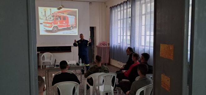 Πύραρχος Γραφάκος: "Η προσπάθεια για 12 μήνη πυροσβεστική κάλυψη στην  περιοχή των Τροπαίων φαίνεται ότι μπορεί να ευδοκιμήσει"