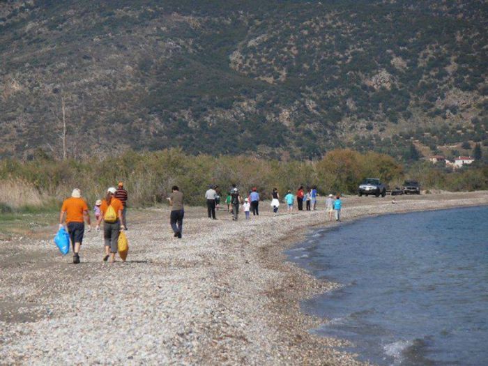&Tau;&eta;&nu; &Kappa;&upsilon;&rho;&iota;&alpha;&kappa;ή &omicron; &epsilon;&theta;&epsilon;&lambda;&omicron;&nu;&tau;&iota;&kappa;ό&sigmaf; &kappa;&alpha;&theta;&alpha;&rho;&iota;&sigma;&mu;ό&sigmaf; &sigma;&tau;&eta; &lambda;ί&mu;&nu;&eta; &Mu;&omicron;&upsilon;&sigma;&tau;&omicron;ύ