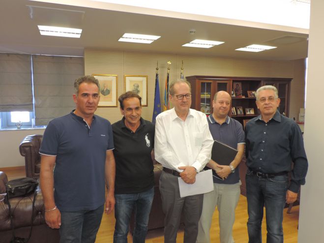 Οινοπαραγωγούς από την Πελοπόννησο συνάντησαν Νίκας - Λαμπρόπουλος (εικόνες)