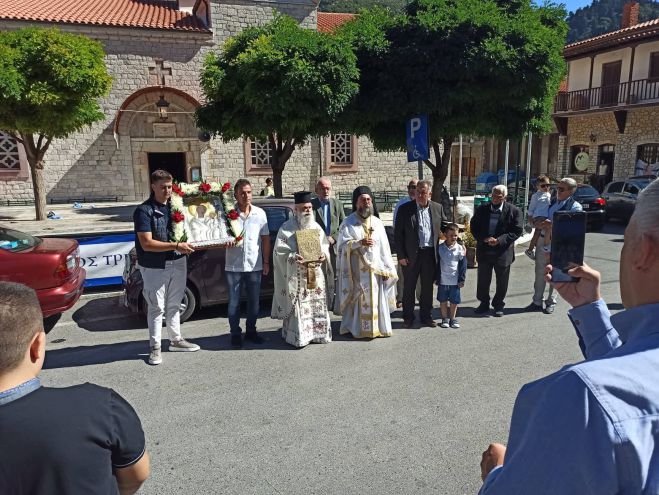 Δεκαπενταύγουστος στη Στεμνίτσα (εικόνες)