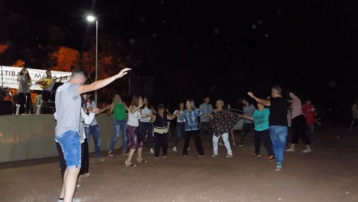 Παλούμπα | Νιάτα, κέφι, χορός και ζωντάνια στο φεστιβάλ "Μάνη Γη" (εικόνες)