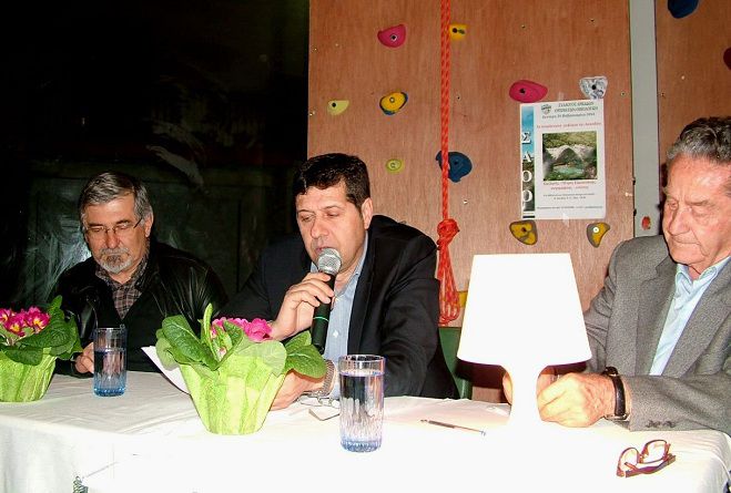 &Sigma;&Alpha;&Omicron;&Omicron; &ndash; &Gamma;&iota;&alpha; &tau;&alpha; 67 &pi;&epsilon;&tau;&rho;ό&kappa;&tau;&iota;&sigma;&tau;&alpha; &gamma;&epsilon;&phi;ύ&rho;&iota;&alpha; &tau;&eta;&sigmaf; &Alpha;&rho;&kappa;&alpha;&delta;ί&alpha;&sigmaf; &mu;ί&lambda;&eta;&sigma;&epsilon; &omicron; &sigma;&upsilon;&gamma;&gamma;&rho;&alpha;&phi;έ&alpha;&sigmaf; &Pi;έ&tau;&rho;&omicron;&sigmaf; &Sigma;&alpha;&rho;&alpha;&nu;&tau;ά&kappa;&eta;&sigmaf;