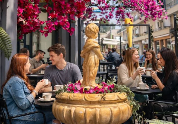 &Kappa;&lambda;&omicron;&pi;ή &alpha;&gamma;ά&lambda;&mu;&alpha;&tau;&omicron;&sigmaf; &alpha;&pi;ό &tau;&omicron; Elephant Cocktail &amp; More &ndash; Έ&kappa;&kappa;&lambda;&eta;&sigma;&eta; &gamma;&iota;&alpha; &pi;&lambda;&eta;&rho;&omicron;&phi;&omicron;&rho;ί&epsilon;&sigmaf;
