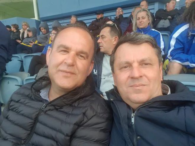 &Kappa;&omicron;ύ&lambda;&eta;&sigmaf; &kappa;&alpha;&iota; &Kappa;&alpha;&mu;&pi;ύ&lambda;&eta;&sigmaf; &mu;&alpha;&zeta;ί &sigma;&tau;&omicron;&nu; &tau;&epsilon;&lambda;&iota;&kappa;ό &Kappa;&upsilon;&pi;έ&lambda;&lambda;&omicron;&upsilon; &Alpha;&rho;&kappa;&alpha;&delta;ί&alpha;&sigmaf;