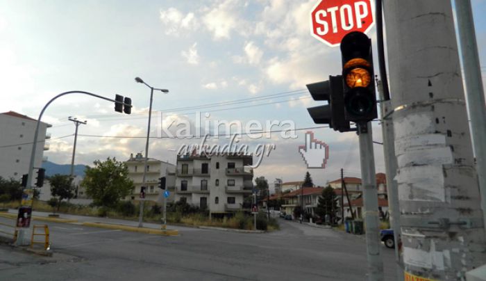 Βλάβη σε φωτεινούς σηματοδότες της Τρίπολης - Δείτε σε ποιους δρόμους