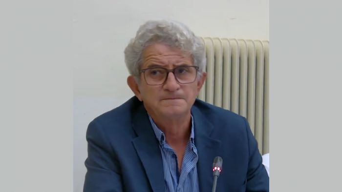 &Sigma;&tau;&rho;ί&kappa;&omicron;&sigmaf;: "&Nu;&alpha; &phi;έ&rho;&omicron;&upsilon;&mu;&epsilon; &tau;&omicron;&nu; &Sigma;&alpha;&mu;&alpha;&rho;ά &sigma;&tau;&eta; &Gamma;&omicron;&rho;&tau;&upsilon;&nu;ί&alpha; &kappa;&alpha;&iota; &theta;&alpha; &delta;&epsilon;ί&tau;&epsilon; &pi;&omega;&sigmaf; &theta;&alpha; &kappa;&iota;&nu;&eta;&tau;&omicron;&pi;&omicron;&iota;&eta;&theta;&epsilon;ί &mu;&epsilon;&tau;ά &eta; &kappa;&upsilon;&beta;έ&rho;&nu;&eta;&sigma;&eta;"!