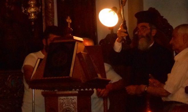 &Pi;&alpha;&rho;ά&kappa;&lambda;&eta;&sigma;&eta; &pi;&rho;&omicron;&sigmaf; &tau;&eta;&nu; &Pi;&alpha;&nu;&alpha;&gamma;ί&alpha; &sigma;&tau;&eta;&nu; &Kappa;&alpha;&sigma;&tau;ά&nu;&iota;&tau;&sigma;&alpha; (&epsilon;&iota;&kappa;ό&nu;&epsilon;&sigmaf;)