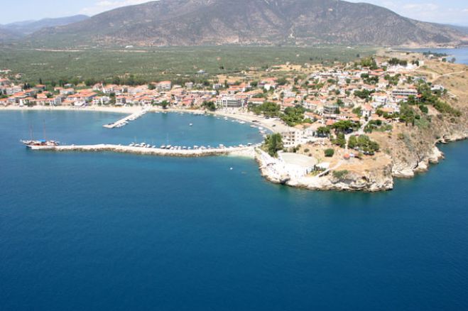 Αφιλόξενο Παράλιο Άστρος …
