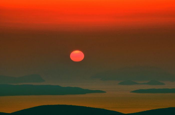 Η σημερινή ανατολή από τον Κοσμά! (εικόνες)