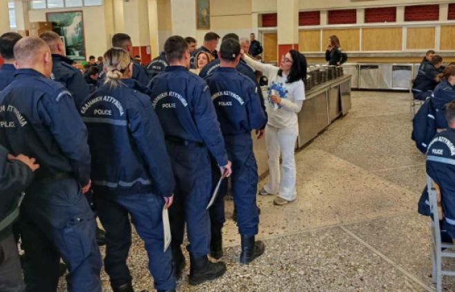 Εθελοντές δότες Μυελού των Οστών νεοσύλλεκτοι της Σχολή Αστυνομίας στην Τριπολη (εικόνες)