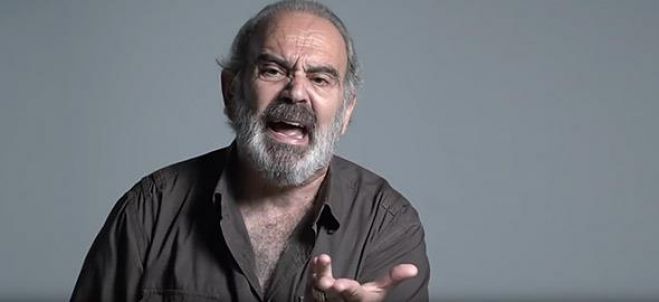 &Mu;&eta;&nu; &alpha;&nu;&alpha;&kappa;&alpha;&tau;&epsilon;ύ&epsilon;&sigma;&tau;&epsilon;, &sigma;&tau;&omicron; &delta;&iota;&kappa;ό &mu;&omicron;&upsilon; &sigma;&pi;ί&tau;&iota; &kappa;ά&nu;&omega; &epsilon;&gamma;ώ &kappa;&omicron;&upsilon;&mu;ά&nu;&tau;&omicron;!&raquo;: &Tau;&omicron; &beta;ί&nu;&tau;&epsilon;&omicron; &kappa;&alpha;&tau;ά &tau;&eta;&sigmaf; έ&mu;&phi;&upsilon;&lambda;&eta;&sigmaf; &beta;ί&alpha;&sigmaf; &pi;&omicron;&upsilon; &pi;&rho;έ&pi;&epsilon;&iota; &nu;&alpha; &delta;&epsilon;ί&tau;&epsilon;