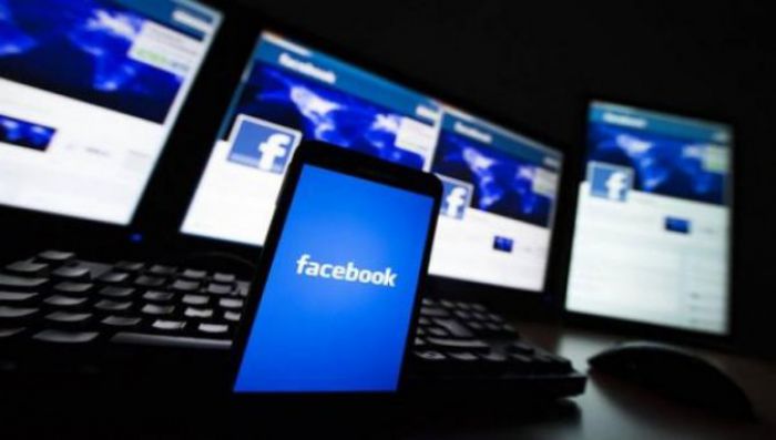 Ιός χτυπάει τους χρήστες του Facebook