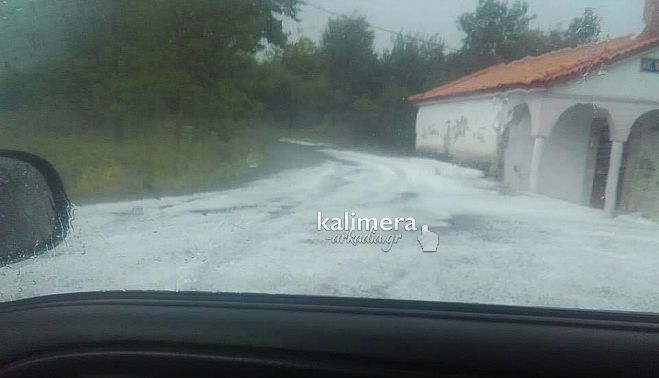 Χαλαζόπτωση &quot;χτύπησε&quot; χωριά του Δήμου Τρίπολης - Σοβαρές ζημιές σε καλλιέργειες (εικόνες)