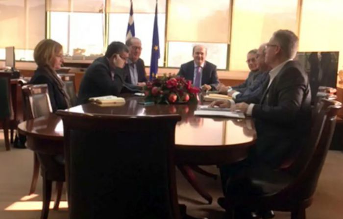 &Tau;&omicron; Master Plan &gamma;&iota;&alpha; &tau;&eta; &mu;&epsilon;&tau;&alpha;&lambda;&iota;&gamma;&nu;&iota;&tau;&iota;&kappa;ή &Mu;&epsilon;&gamma;&alpha;&lambda;ό&pi;&omicron;&lambda;&eta; &sigma;&upsilon;&zeta;ή&tau;&eta;&sigma;&alpha;&nu; &Chi;&alpha;&tau;&zeta;&eta;&delta;ά&kappa;&eta;&sigmaf; &kappa;&alpha;&iota; &Nu;ί&kappa;&alpha;&sigmaf; &sigma;&tau;&eta;&nu; &Alpha;&theta;ή&nu;&alpha;