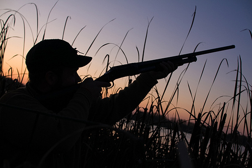 Νεκρός 24χρονος κυνηγός από το όπλο του αδελφού του στην Πελοπόννησο