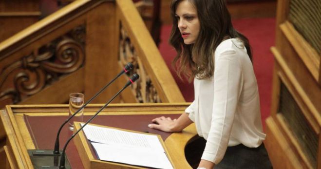 &Alpha;&chi;&tau;&sigma;&iota;ό&gamma;&lambda;&omicron;&upsilon;: "&Epsilon;&nu;&tau;ό&sigmaf; &tau;&omicron;&upsilon; &Nu;&omicron;&epsilon;&mu;&beta;&rho;ί&omicron;&upsilon; &eta; &rho;ύ&theta;&mu;&iota;&sigma;&eta; &tau;&omega;&nu; 120 &delta;ό&sigma;&epsilon;&omega;&nu;"