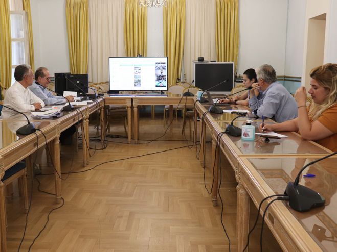 &Epsilon;&kappa;&tau;&iota;&mu;ή&sigma;&epsilon;&iota;&sigmaf; &gamma;&iota;&alpha; 2.800 &theta;έ&sigma;&epsilon;&iota;&sigmaf; &epsilon;&rho;&gamma;&alpha;&sigma;ί&alpha;&sigmaf; &sigma;&tau;&eta; &Mu;&epsilon;&gamma;&alpha;&lambda;ό&pi;&omicron;&lambda;&eta; &mu;έ&sigma;&alpha; &sigma;&tau;&alpha; &epsilon;&pi;ό&mu;&epsilon;&nu;&alpha; 8 &chi;&rho;ό&nu;&iota;&alpha;!
