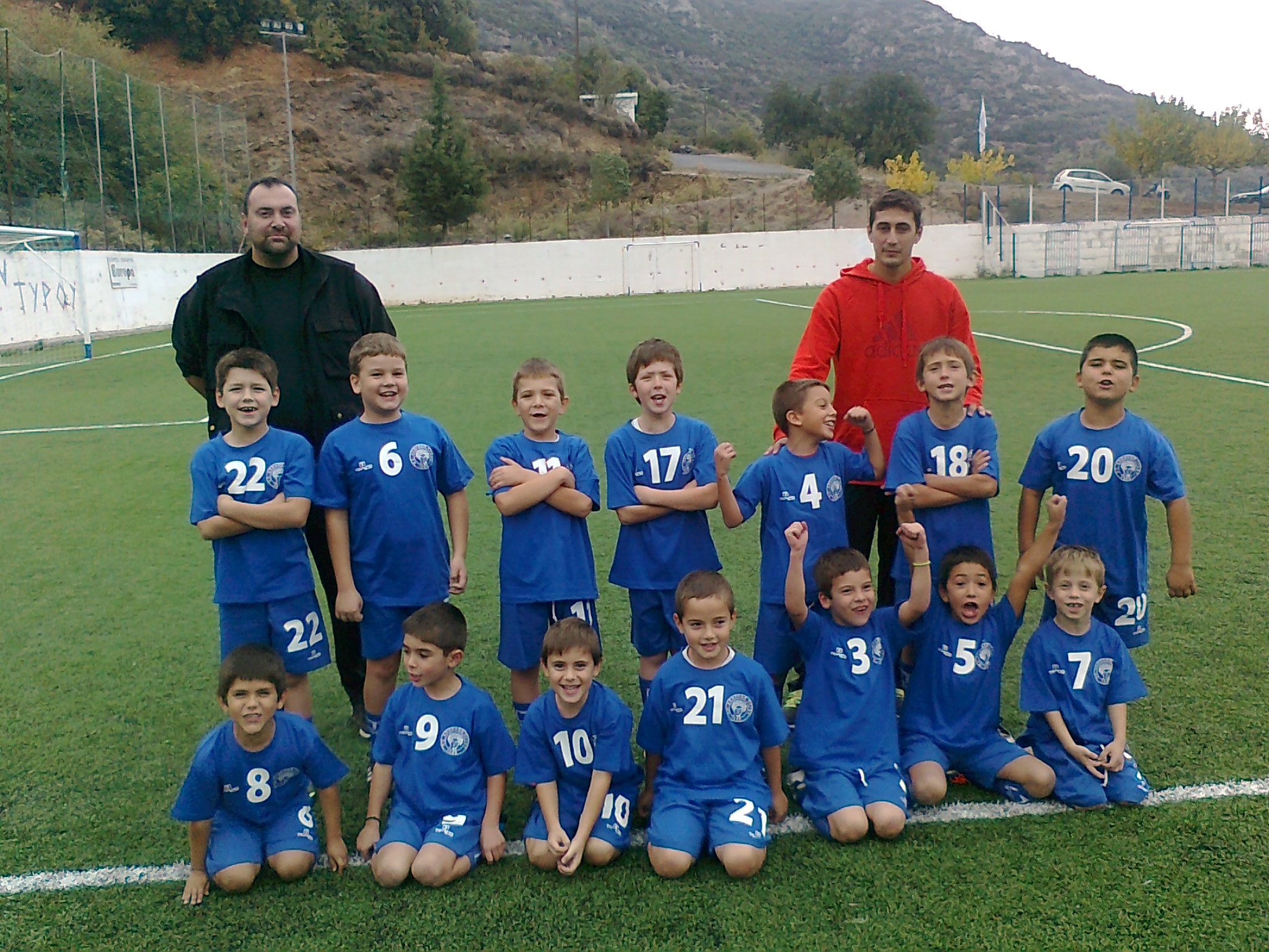 &Tau;&alpha; &tau;&mu;ή&mu;&alpha;&tau;&alpha; &upsilon;&pi;&omicron;&delta;&omicron;&mu;ή&sigmaf; &tau;&omicron;&upsilon; &Alpha;&pi;ό&lambda;&lambda;&omega;&nu;&alpha; &Tau;&upsilon;&rho;&omicron;ύ (&epsilon;&iota;&kappa;ό&nu;&epsilon;&sigmaf;)!