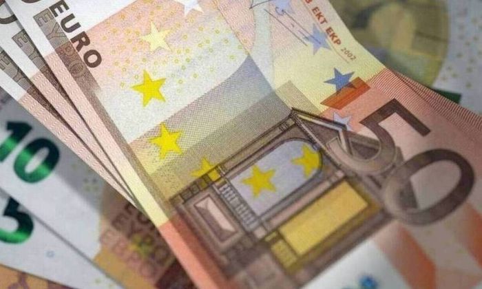 &Alpha;&upsilon;&xi;ή&sigma;&epsilon;&iota;&sigmaf; &mu;&iota;&sigma;&theta;ώ&nu; &sigma;&tau;&omicron; &Delta;&eta;&mu;ό&sigma;&iota;&omicron; &alpha;&pi;ό &tau;&iota;&sigmaf; &alpha;&rho;&chi;έ&sigmaf; &tau;&omicron;&upsilon; 2022