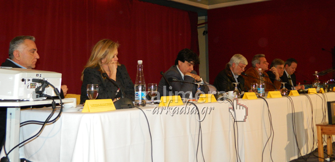 Αντιπαράθεση στο Περιφερειακό Συμβούλιο για τον απολογισμό του 2012 (vd)