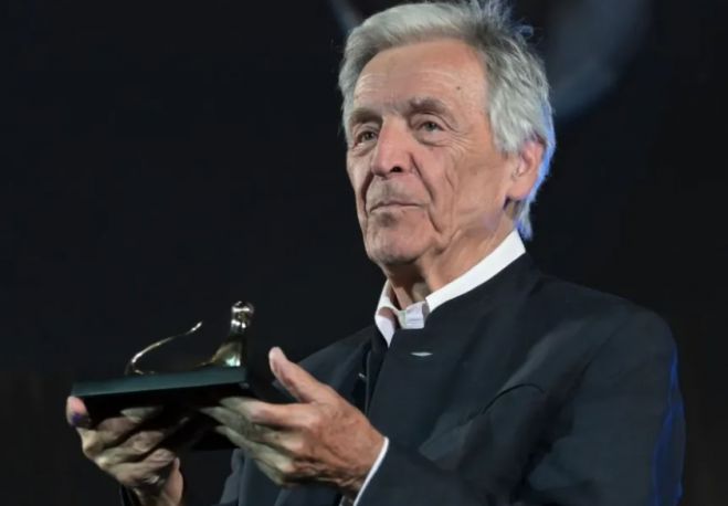 Ο Αρκάς Κώστας Γαβράς έλαβε τιμητικό βραβείο για την προσφορά του στον κινηματογράφο