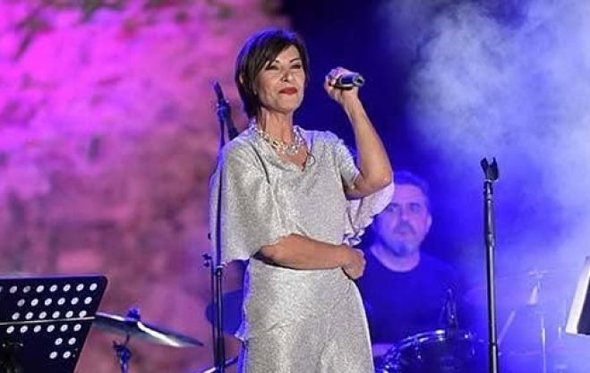 Λαϊκή βραδιά με την Κωνσταντίνα στο Ροεινό!