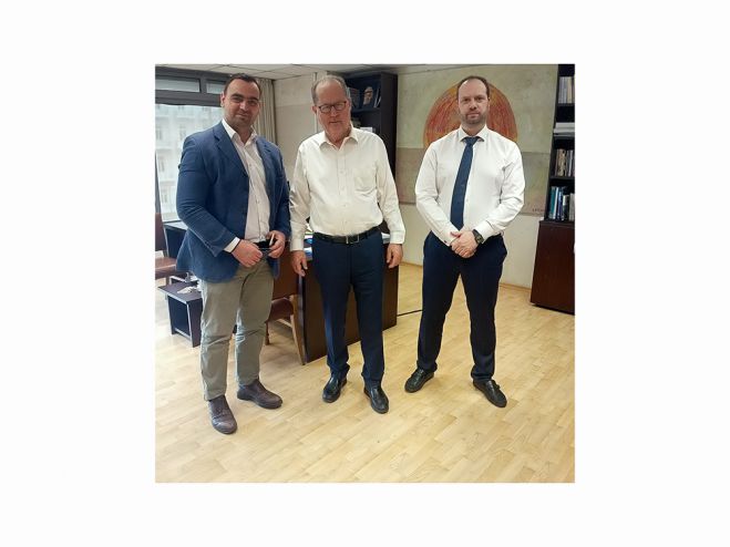 &Sigma;&upsilon;&nu;&alpha;&nu;&tau;ή&sigma;&epsilon;&iota;&sigmaf; &Nu;ί&kappa;&alpha; &sigma;&tau;&omicron; &upsilon;&pi;&omicron;&upsilon;&rho;&gamma;&epsilon;ί&omicron; &Alpha;&nu;ά&pi;&tau;&upsilon;&xi;&eta;&sigmaf; &kappa;&alpha;&iota; &Epsilon;&pi;&epsilon;&nu;&delta;ύ&sigma;&epsilon;&omega;&nu;