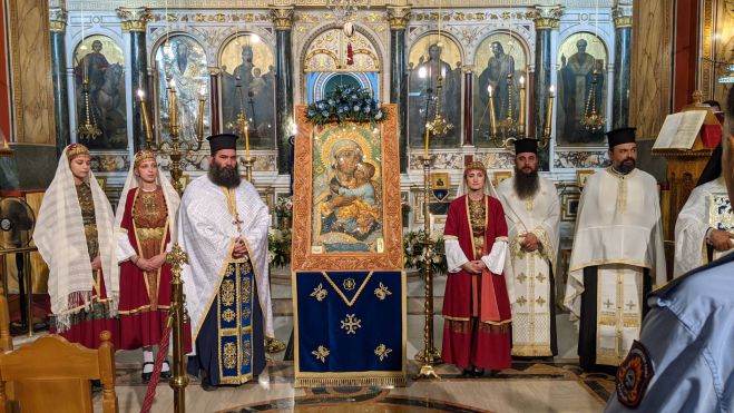 &Epsilon;&iota;&kappa;ό&nu;&alpha; &tau;&eta;&sigmaf; "&Pi;&alpha;&nu;&alpha;&gamma;ί&alpha;&sigmaf; &tau;&eta;&sigmaf; &Tau;&rho;&iota;&pi;&omicron;&lambda;&iota;&tau;&sigma;ά&sigmaf;" | &Delta;ύ&omicron; &phi;&omicron;&rho;έ&sigmaf; &sigma;ώ&theta;&eta;&kappa;&epsilon; &alpha;&pi;ό &phi;&omega;&tau;&iota;έ&sigmaf; &mu;&epsilon; &tau;&rho;ό&pi;&omicron; &theta;&alpha;&upsilon;&mu;&alpha;&tau;&omicron;&upsilon;&rho;&gamma;&iota;&kappa;ό!