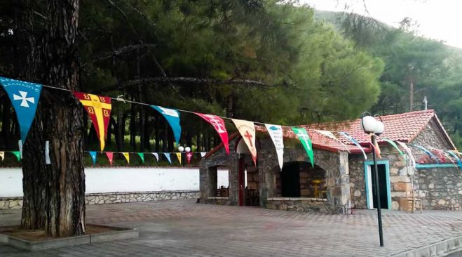 Γιορτάζει το εξωκλήσι της Αγίας Κυριακής στο Κάψια